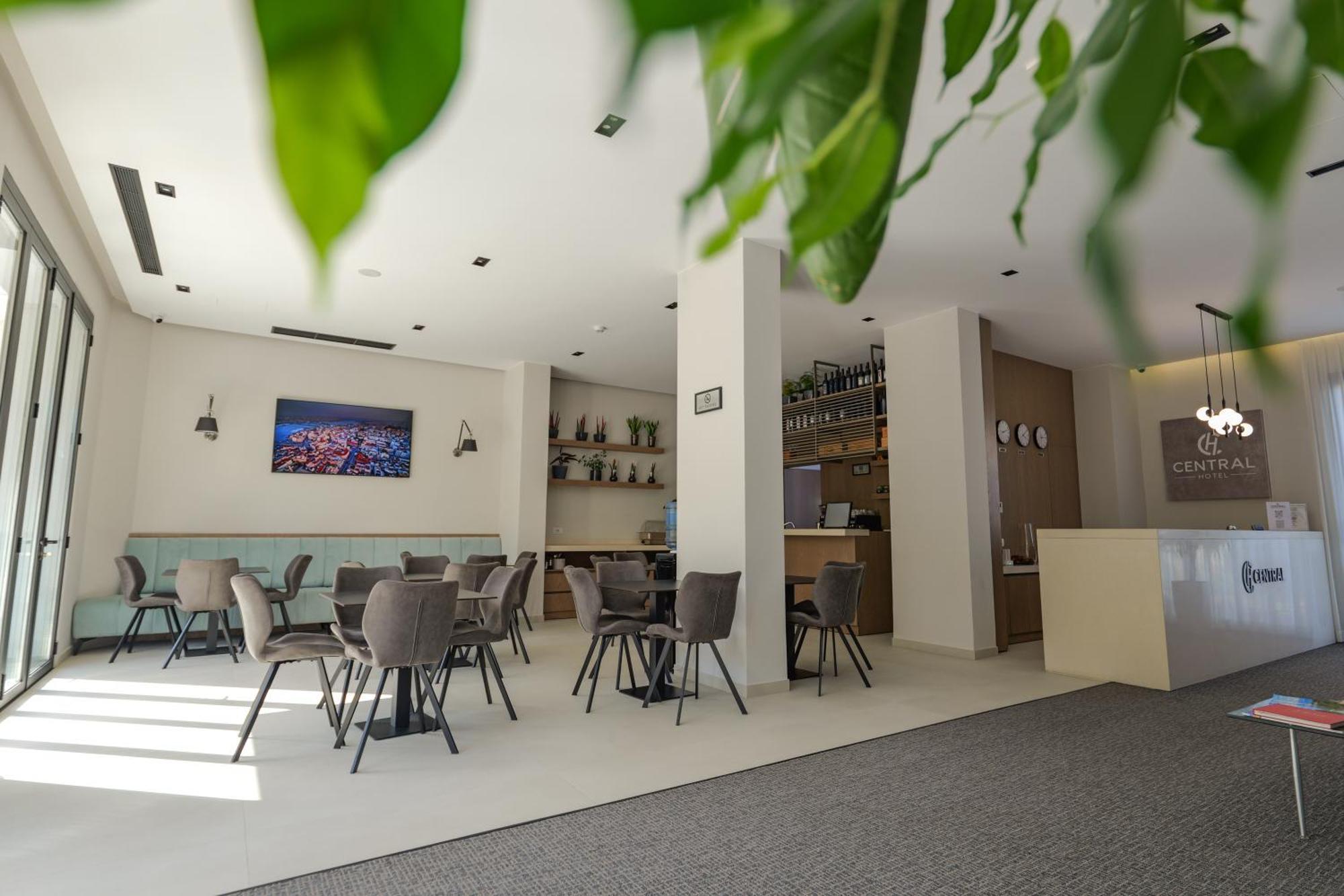 Hotel Central Vlore Ngoại thất bức ảnh